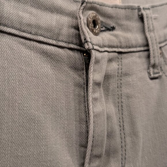 Levi's Capris Jeans Gray Cropped Size 6 W28 - Picture 7 of 15